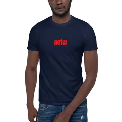Actor Cali Style dark tee preview